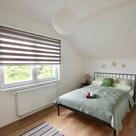 Garden - Free Parking Apartman *